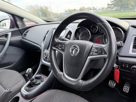 Vauxhall Astra GTC SPORT S/S 9