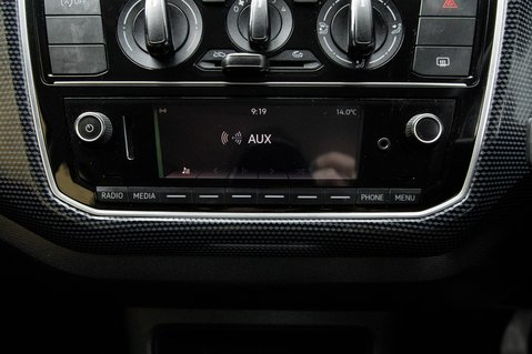 Volkswagen Up MOVE UP BLUEMOTION TECHNOLOGY 25