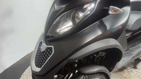Piaggio MP3 LT SPORT 2015 ONLY 23K RIDE ON A CAR LICENCE TRIKE 3 WHEELER BIKE 33