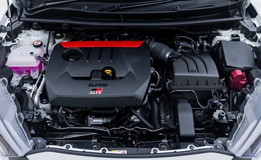 Toyota Yaris GR-Y CIRCUIT 45