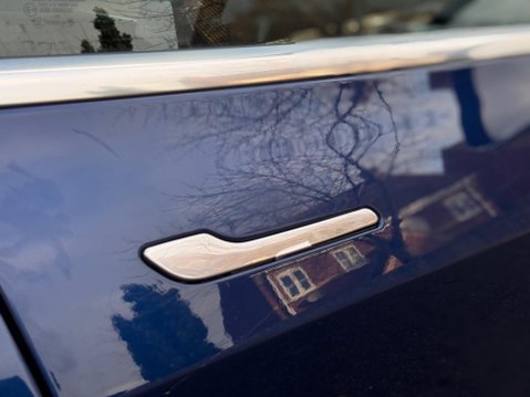 Tesla Model 3 (Dual Motor) Long Range Auto 4WDE 4dr 28