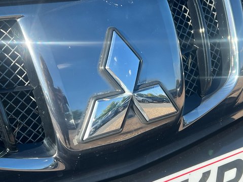 Mitsubishi L200 DI-D 4WD BARBARIAN DCB 15
