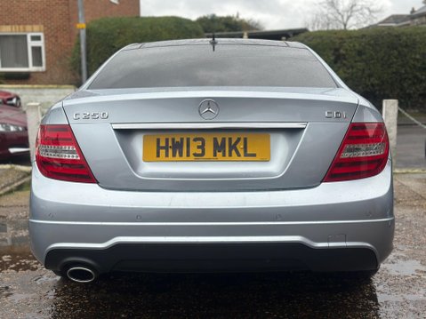 Mercedes-Benz C Class 2.1 C250 CDI BlueEfficiency AMG Sport Coupe 2dr Diesel G-Tronic+ Euro 5 (s/ 7