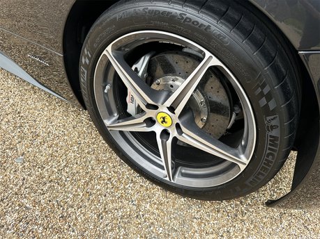 Ferrari 458 SPIDER DCT 46