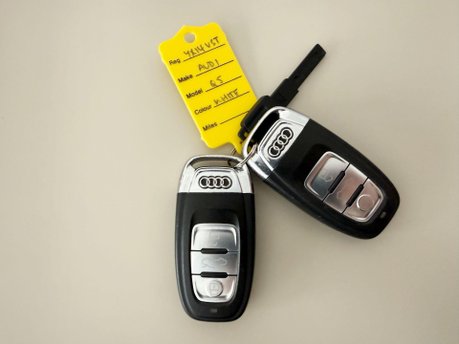 Audi Q5 2.0 TDI S line Plus S Tronic quattro Euro 5 (s/s) 5dr 26