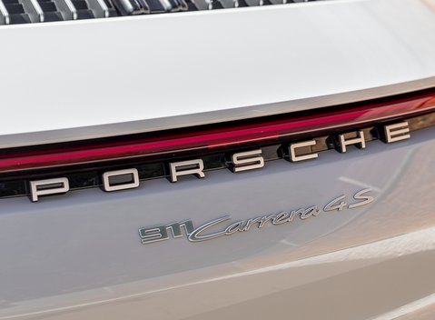 Porsche 911 (992) Carrera 4S 31