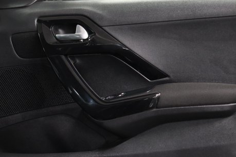 Peugeot 2008 PURETECH ACCESS A/C 41