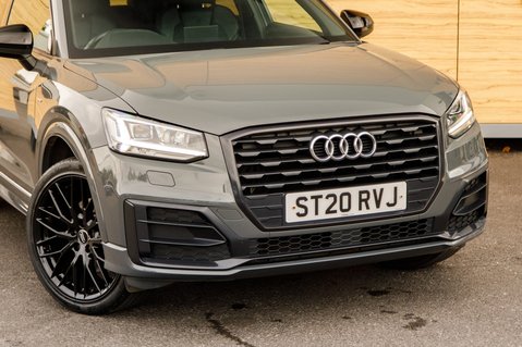Audi Q2 TFSI S LINE BLACK EDITION 10