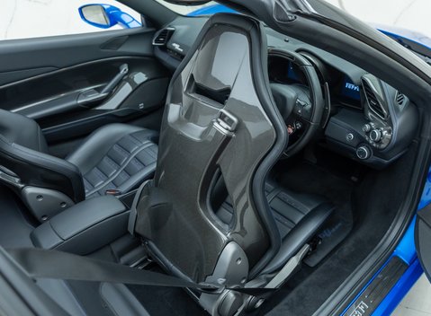 Ferrari 488 SPIDER 19