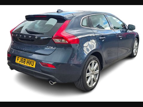Volvo V40 2.0 V40 Inscription T3 5dr 4
