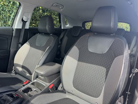 Vauxhall Grandland X 1.2 Turbo Sport Nav Hatchback 5dr Petrol Manual Euro 6 9