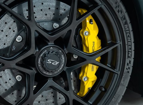 Porsche 718 SPYDER RS 33