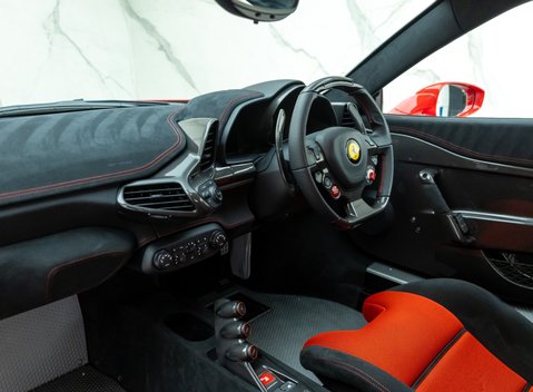 Ferrari 458 Speciale 21