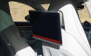 Porsche Panamera Turbo S E-Hybrid 24