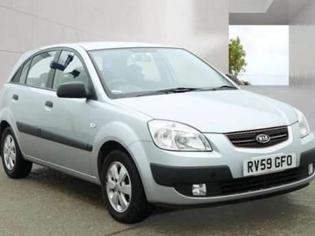 Kia Rio 1.5 CRDi 2 Hatchback 5dr Diesel Manual (119 g/km, 108 bhp)