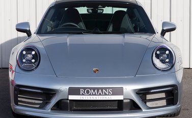 Porsche 911 Carrera 4S (992) 4