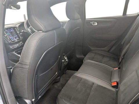 Volvo C40 Twin Recharge 78kWh Ultimate SUV 5dr Electric Auto AWD (408 ps) 21