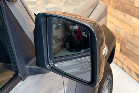 Suzuki Jimny 1.5 SZ5 SUV 3dr Petrol Auto ALLGRIP Euro 6 (101 ps) 46