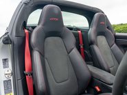 Porsche 911 Targa 4 GTS PDK 10