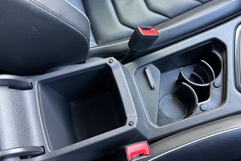 Volkswagen Tiguan R-LINE TDI DSG - RARE LEATHER INTERIOR - APPLE CAR PLAY -CAMERA 59