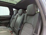 Porsche Cayenne 3.0 Cayenne D Platinum Edition V6 Tiptronic S A 4WD 5dr 67