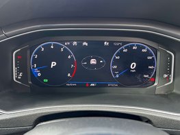 Volkswagen T-Roc 1.5 T-Roc R-Line TSi Evo Semi-Auto 5dr 20