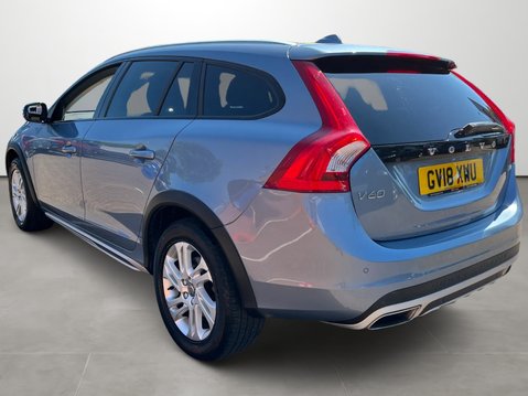 Volvo V60 D4 [190] Cross Country SE Nav 5dr Gtronic [Ltr] 3
