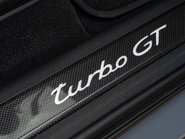 Porsche Cayenne 4.0T V8 TURBO GT 18