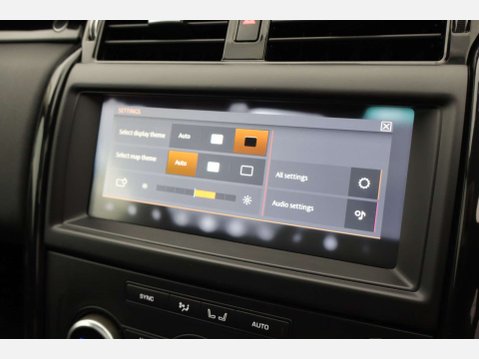 Land Rover Discovery 3.0 Discovery Anniversary Edition SDV6 Auto 4WD 5dr 50