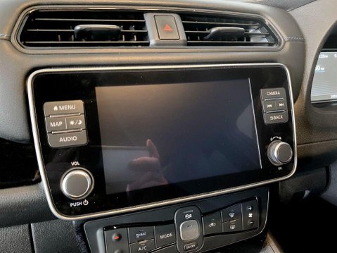 Nissan LEAF 59kWh e+ N-Connecta Hatchback 5dr Electric Auto (217 ps) Air Con - Alloys - 16