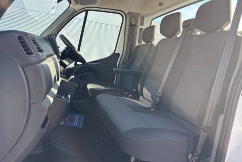 Renault Master ML35 Business - Car Transporter / Flatbed - Delivery Miles 3