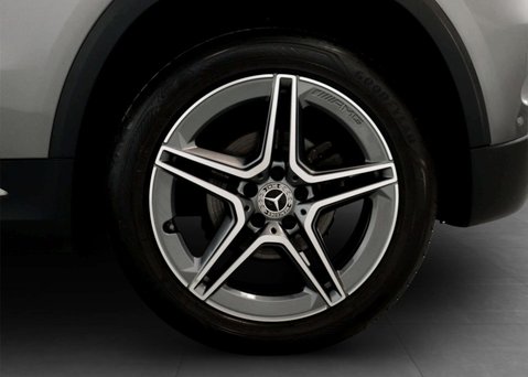 Mercedes-Benz GLA 1.3 GLA 180 AMG Line Premium Auto 5dr 18