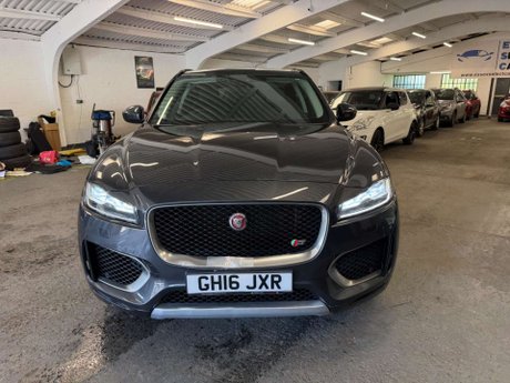 Jaguar F-Pace 3.0 D300 V6 S Auto AWD Euro 6 (s/s) 5dr 2