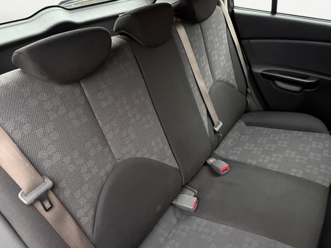 Kia Rio 1.4 1 5dr 13