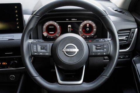 Nissan Qashqai DIG-T N-CONNECTA MHEV 20