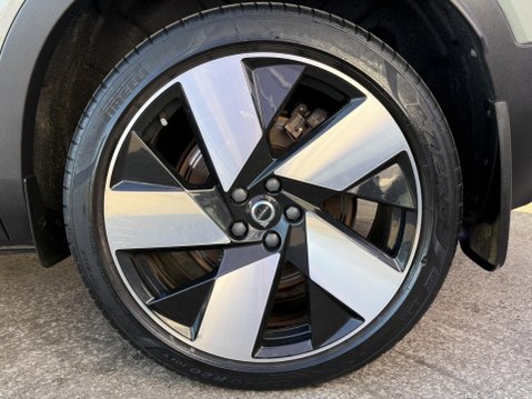 Volvo C40 Twin Recharge 78kWh Ultimate SUV 5dr Electric Auto AWD (408 ps) 16