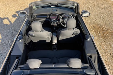 Mini Convertible COOPER CONVERTIBLE…AUTOMATIC ..FULL MINI HISTORY..SAT NAV..BLUETOOTH