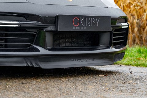 Porsche 911 Turbo S PDK Coupe 29