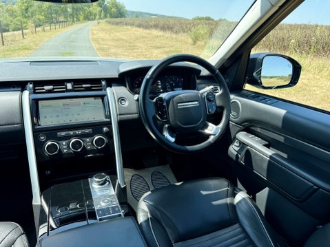 Land Rover Discovery SDV6 HSE LUXURY 40