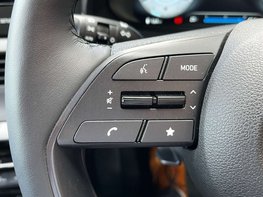 Hyundai BAYON 1.0 Bayon Premium T-GDI Auto 5dr 54