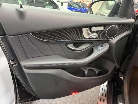 Mercedes-Benz GLC 2.0 GLC250 AMG Line (Premium) SUV 5dr Petrol G-Tronic+ 4MATIC Euro 6 (s/s) 48