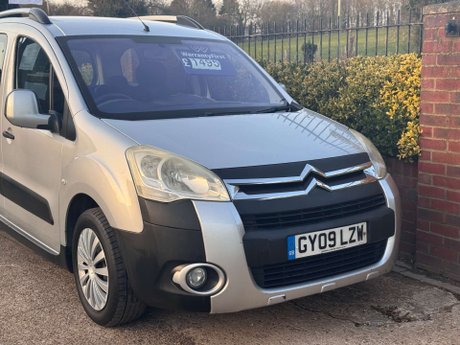 Citroen Berlingo Multispace 1.6 Berlingo Multispace XTR HDi 90 5dr 16