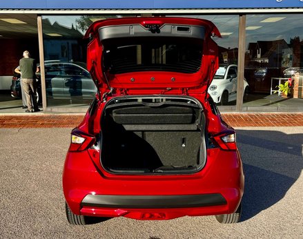 Nissan MICRA 1.0 Micra Tekna IG-T 5dr 62
