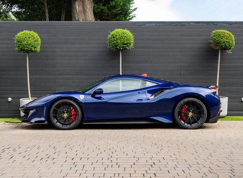 Ferrari 488 Pista 3