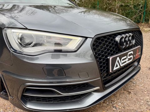 Audi S3 2.0 TFSI S Tronic quattro Euro 6 (s/s) 3dr (Nav) 44