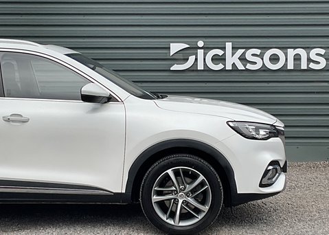 MG HS 1.5 T-GDI EXCLUSIVE 3