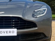 Aston Martin DB11 V12 17