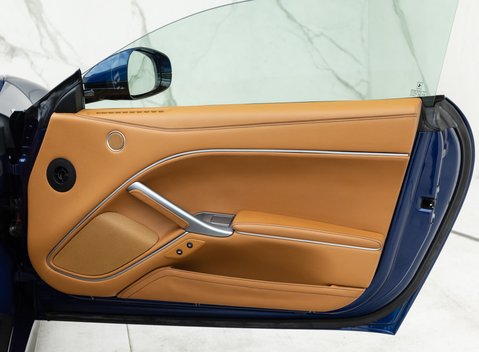 Ferrari F12 Berlinetta 21