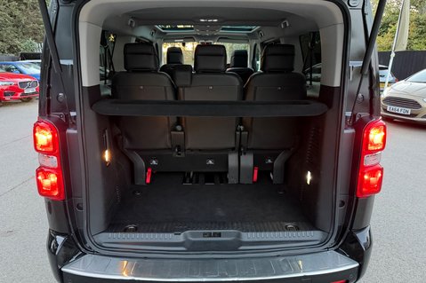 Toyota Proace Verso D-4D L2 VIP - 7 SEATER - AUTOMATIC  63
