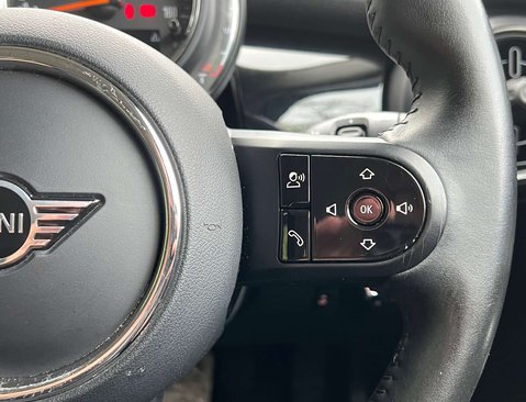 Mini Hatch 1.5 Cooper Classic 5dr 28
